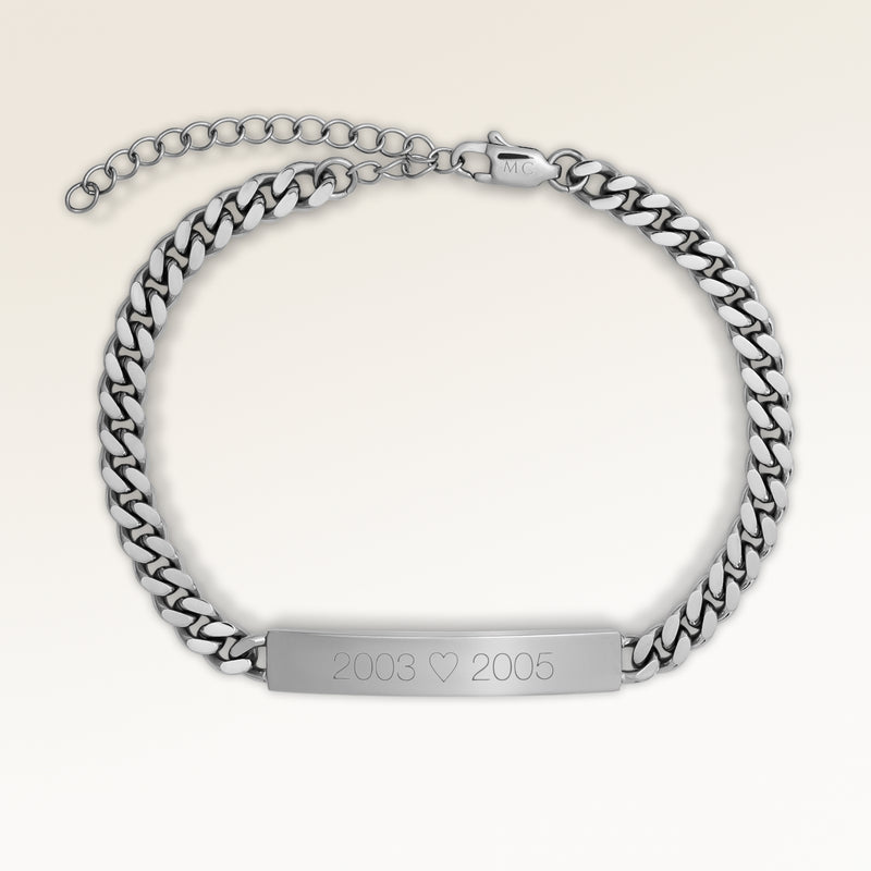 Bracelet barre personnalisé en argent avec espace pour gravure de texte ou coordonnées